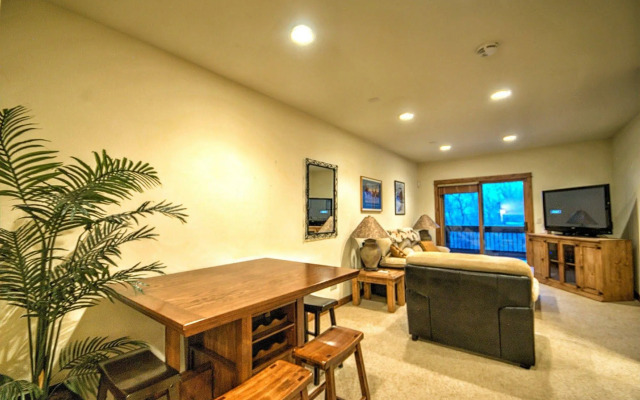 Overlook Chalet