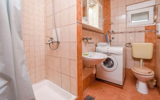 Apartments Zdravko