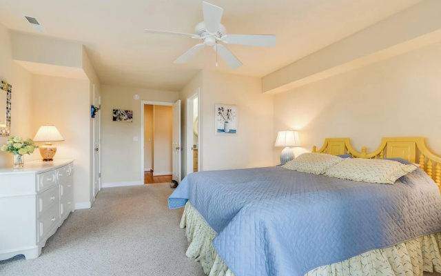Rodney Avenue 8B