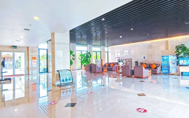Le Premier Hotel Kota Deltamas
