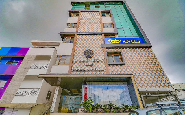 Fabhotel The Leela Park