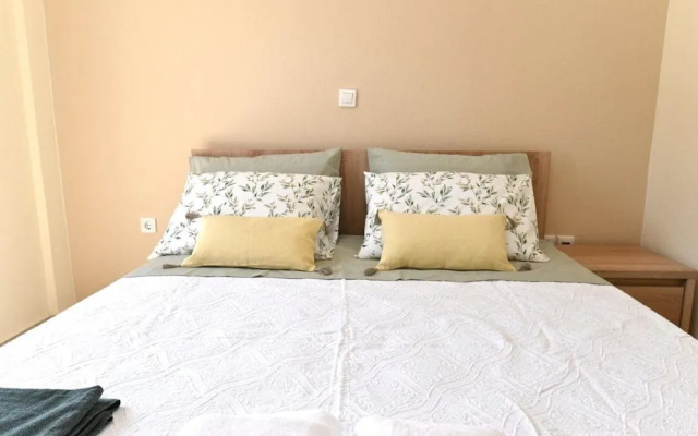 Meloida Apartment by TravelPro Services- Nea ...