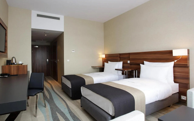 Warsaw Plaza Hotel