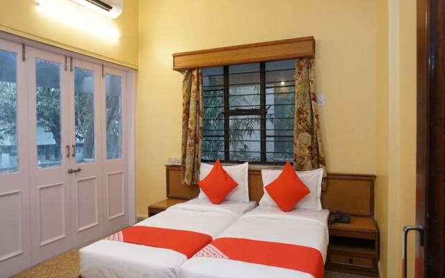 OYO 22312 Hotel Nandanvan