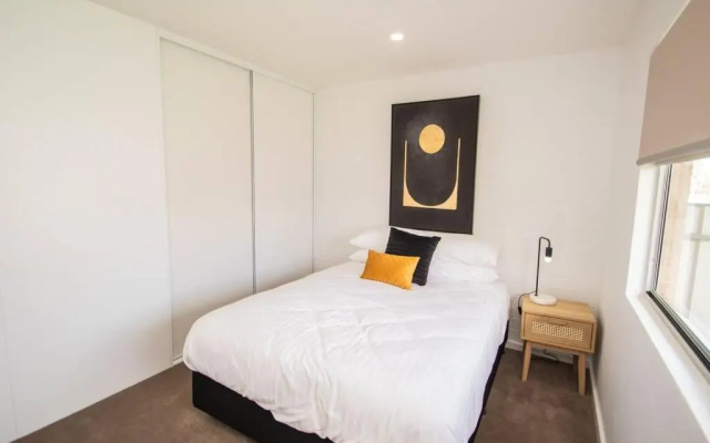 Willow Court Unit 1