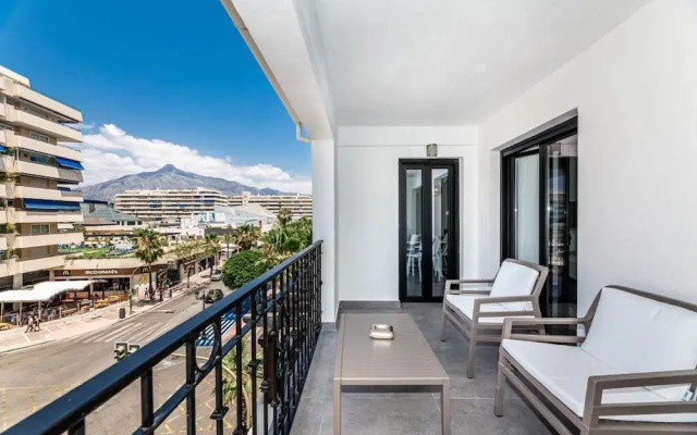by RIVA - Luxurious, Exclusive 2Bed Apt inside Puerto Banus