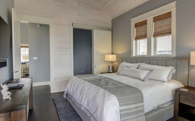 Coastal Charm 258 HI
