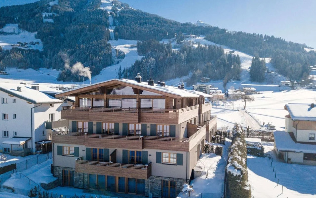 Luxury Apartment, Alpenrosenbahn Within Walking Distance