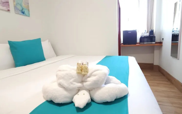 Voyager Sun & Reef Hotel