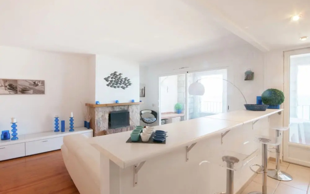 Luxury Apartment in L'escala Catalonia near Beach
