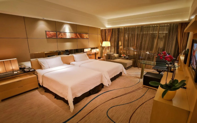 Royal Garden Hotel