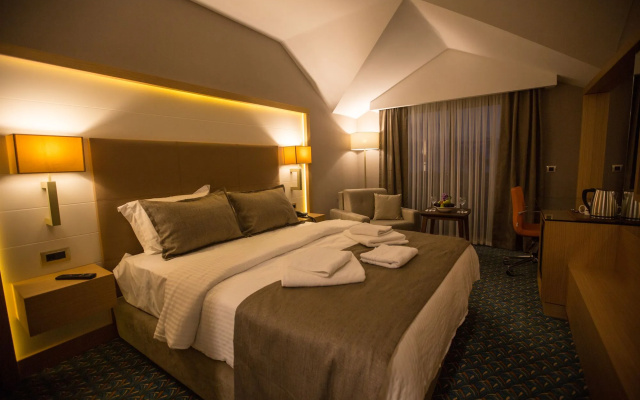 Blue Sea Hotel