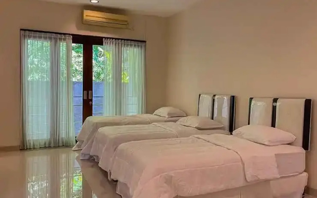 Merbau Luxurious Villa Senggigi by The Lavana (5 Bedroom Villa)