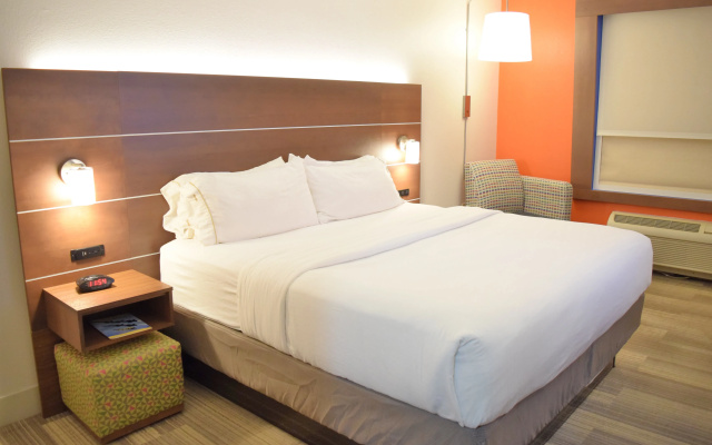 Holiday Inn Express & Suites Pensacola West I 10, An Ihg