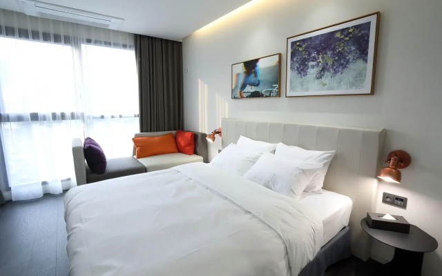 Orchid Hotel