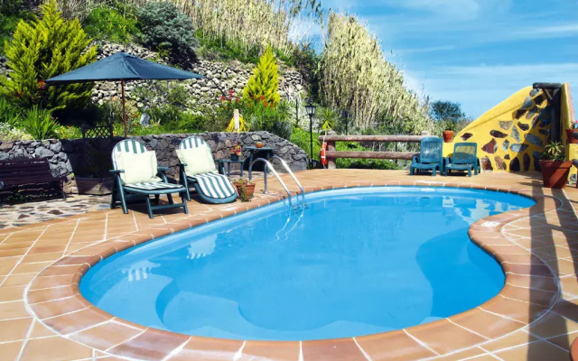 Apartment in Moya with communal pool
