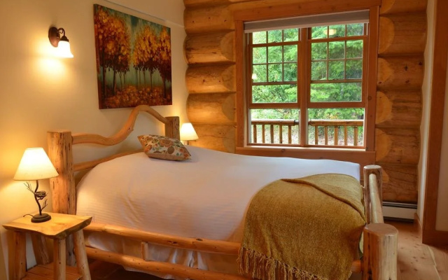 Moberly Lodge