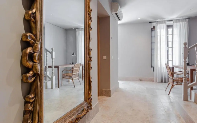 Chacon Apartments  Suites