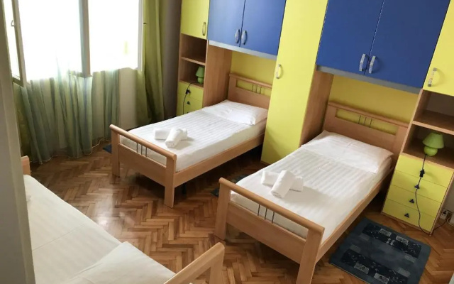 Apartment Abba