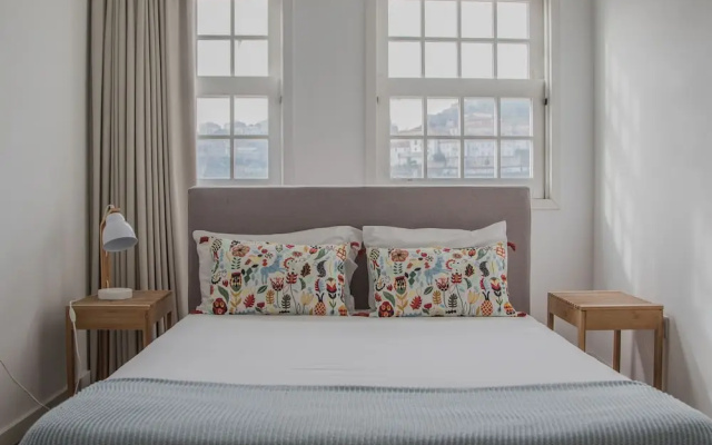 Spot Apartments Ribeira II