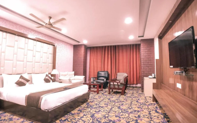 Hotel Vishnu Empire