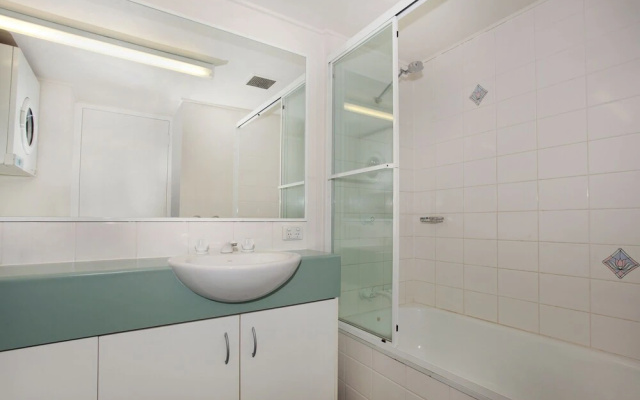 Broadwater 6
