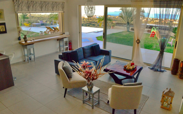 Luxury Holiday Villas Gouves