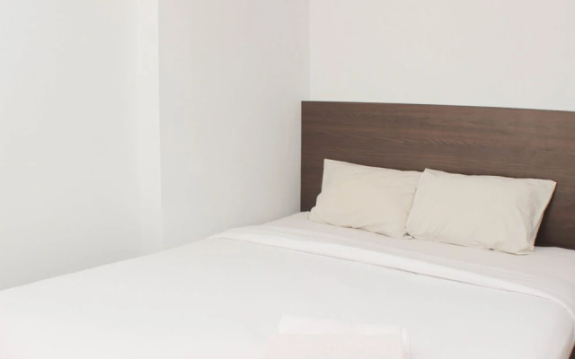 Homey And Minimalist 2Br At Patraland Urbano Apartment