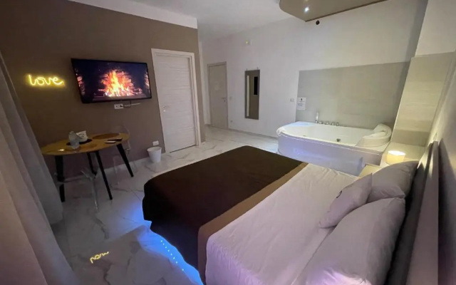 Infinity Suite