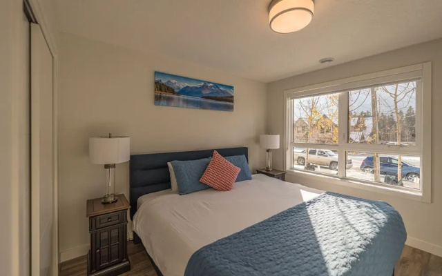 Three Townhouse Combo - Families and Large Groups