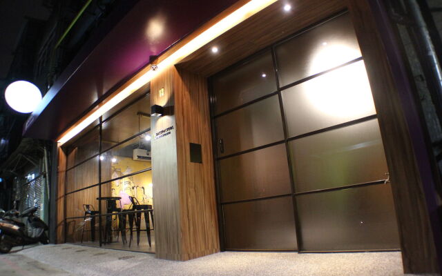 Backpackers Hostel-Ximending branch вид на фасад