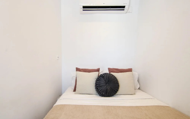 Phaedrus Living: Seaside Luxury Flat Harbour 104