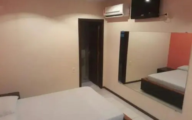 Motel Casa Branca