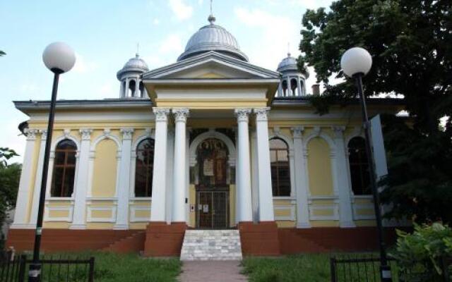 Отель Hikers Hostel Болгария, Пловдив - отзывы, цены и фото номеров - забронировать отель Hikers Hostel онлайн вид на фасад