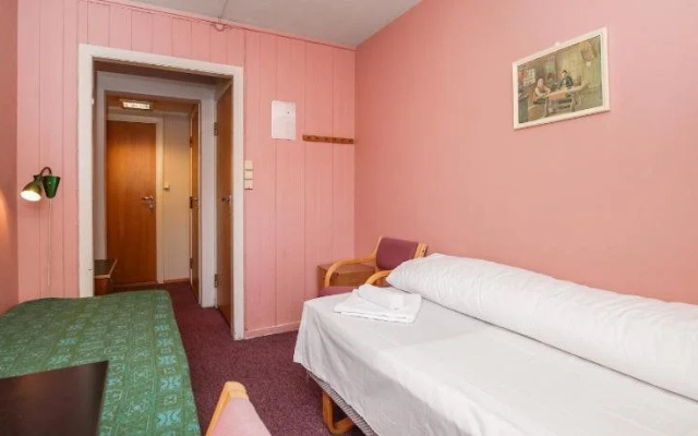 Thoen Hotel