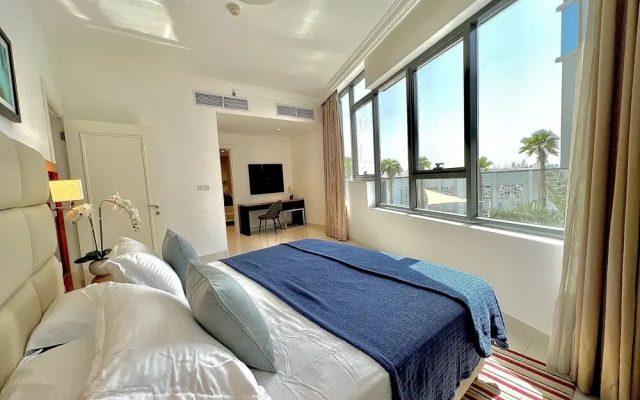 SuperHost - Apartment With Stunning Pool View in Business Bay