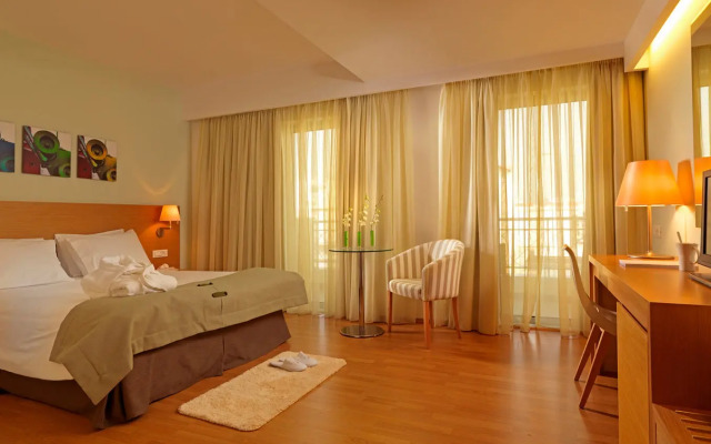 Elefsina Hotel