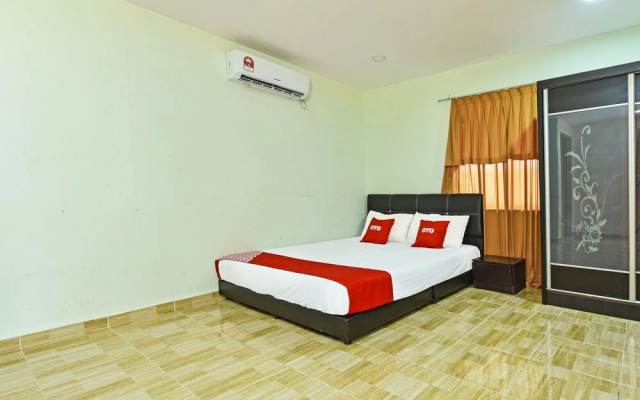 OYO 90315 Chalet Pantai Rantau Panjang