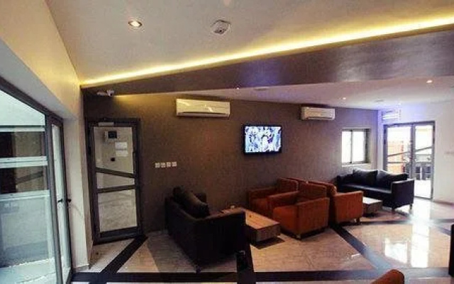Angle Villa
