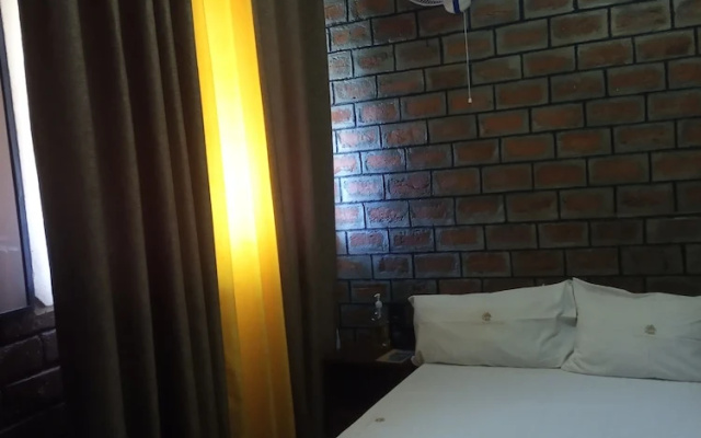 Room in Lodge - Plastic Bottles House