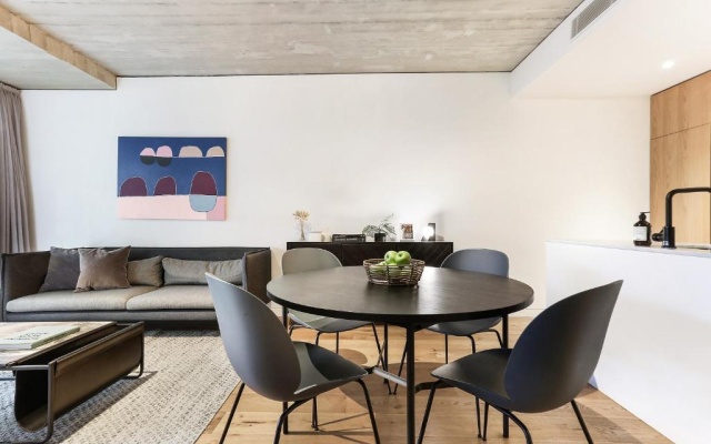 Stylish 1 bedroom retreat in trendy Surry Hills - 6 BRK