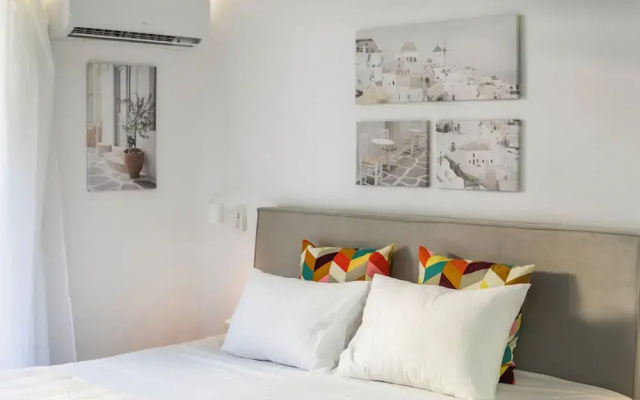 Halo - Luxury Studio in Athens