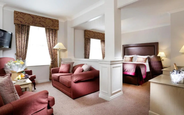 Macdonald Kilhey Court