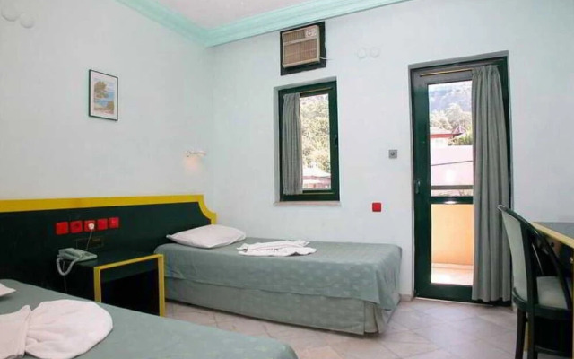 Siesta  Deluxe Apart Otel