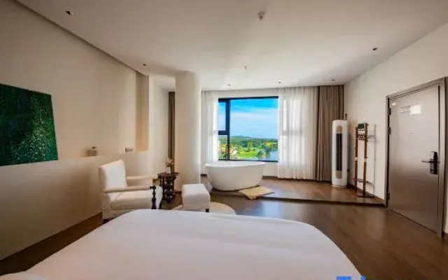 Meizhou Island Hut Court Homestay (Lianchi'ao Beach)
