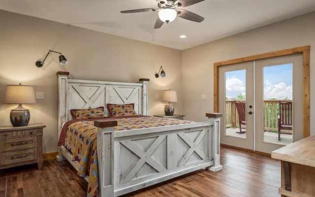 Tavia 5 Bedroom Home