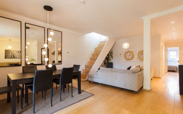 Апартаменты Liberty Penthouse Three-Bedroom Apartment - by LU Holidays комната для гостей