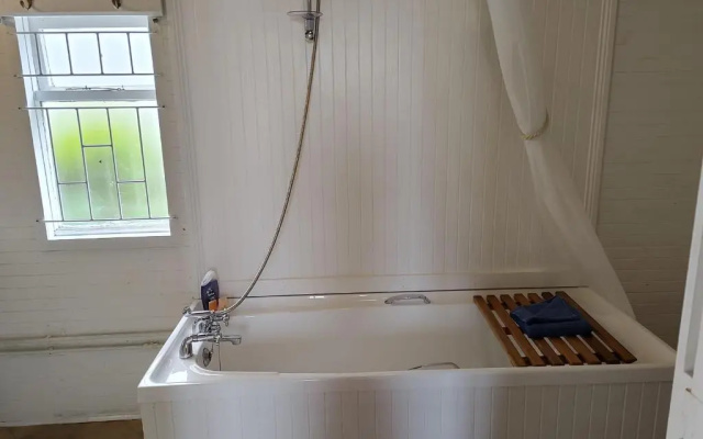 Yellowwood Lodge - Adults Only