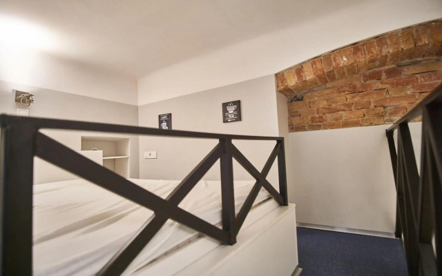 Z40 Apartments - hostAID