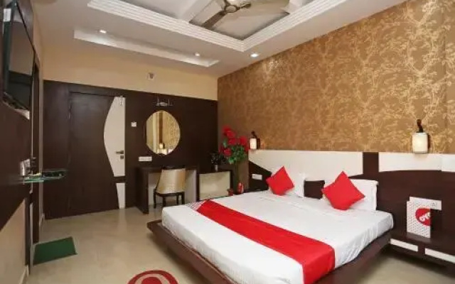 OYO 23334 Hotel King's Fort